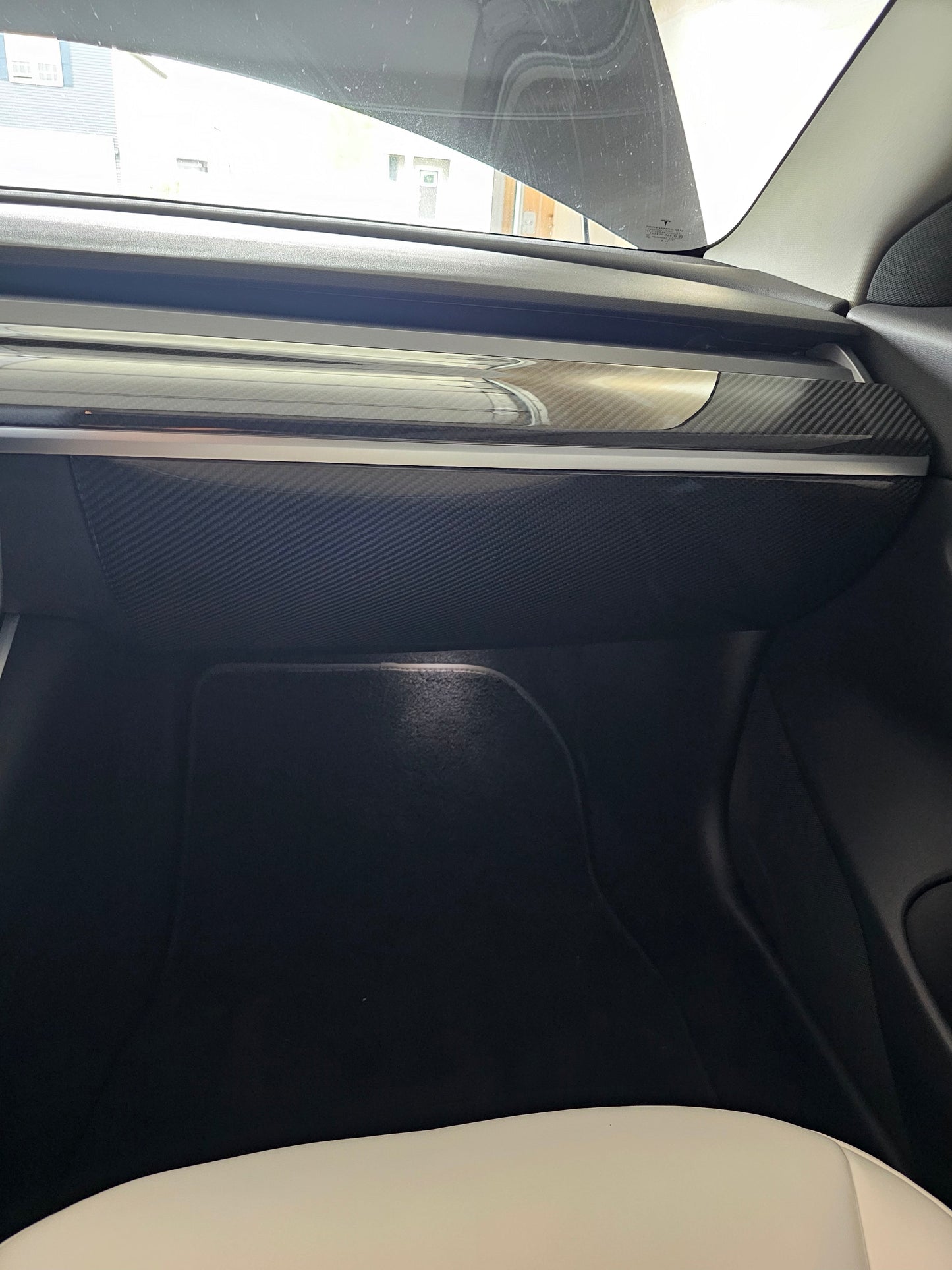 Carbon Fiber Glove Box Covers for Tesla-Jic Shadows